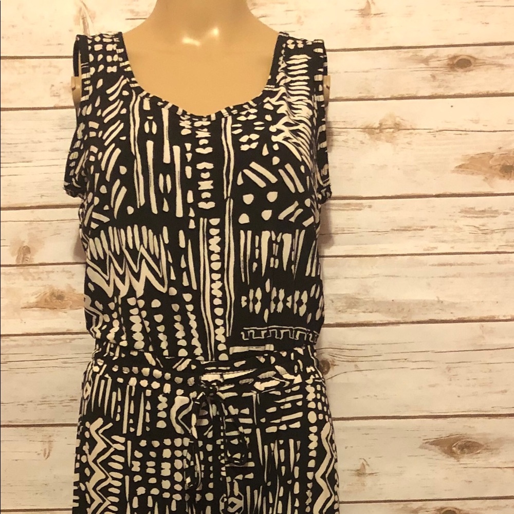 Calvin Klein Romper 
Geometric print